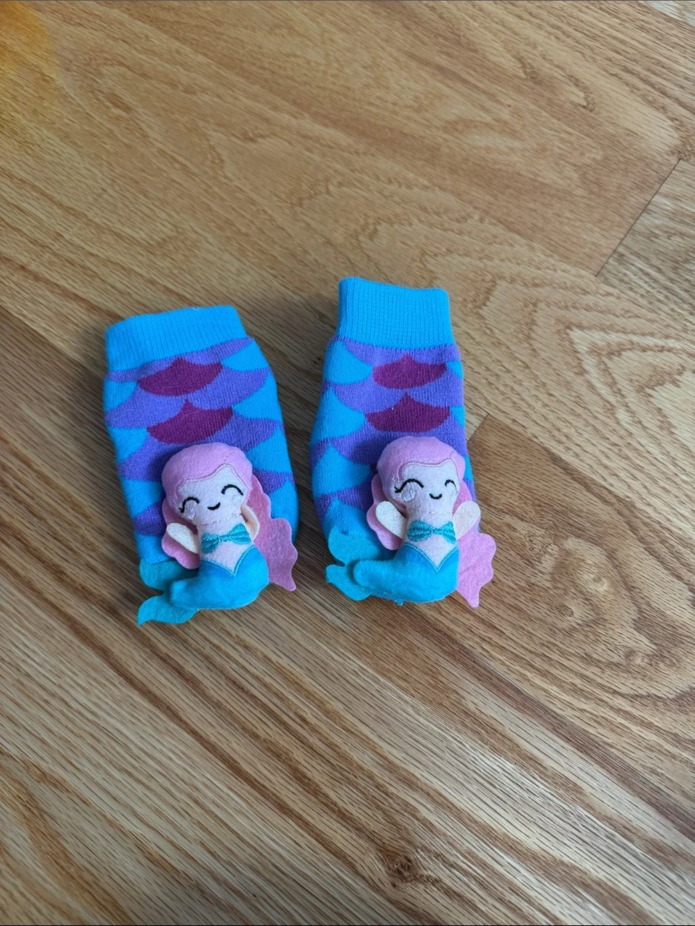 Kids Mermaid Grip Socks - Blue and Pink